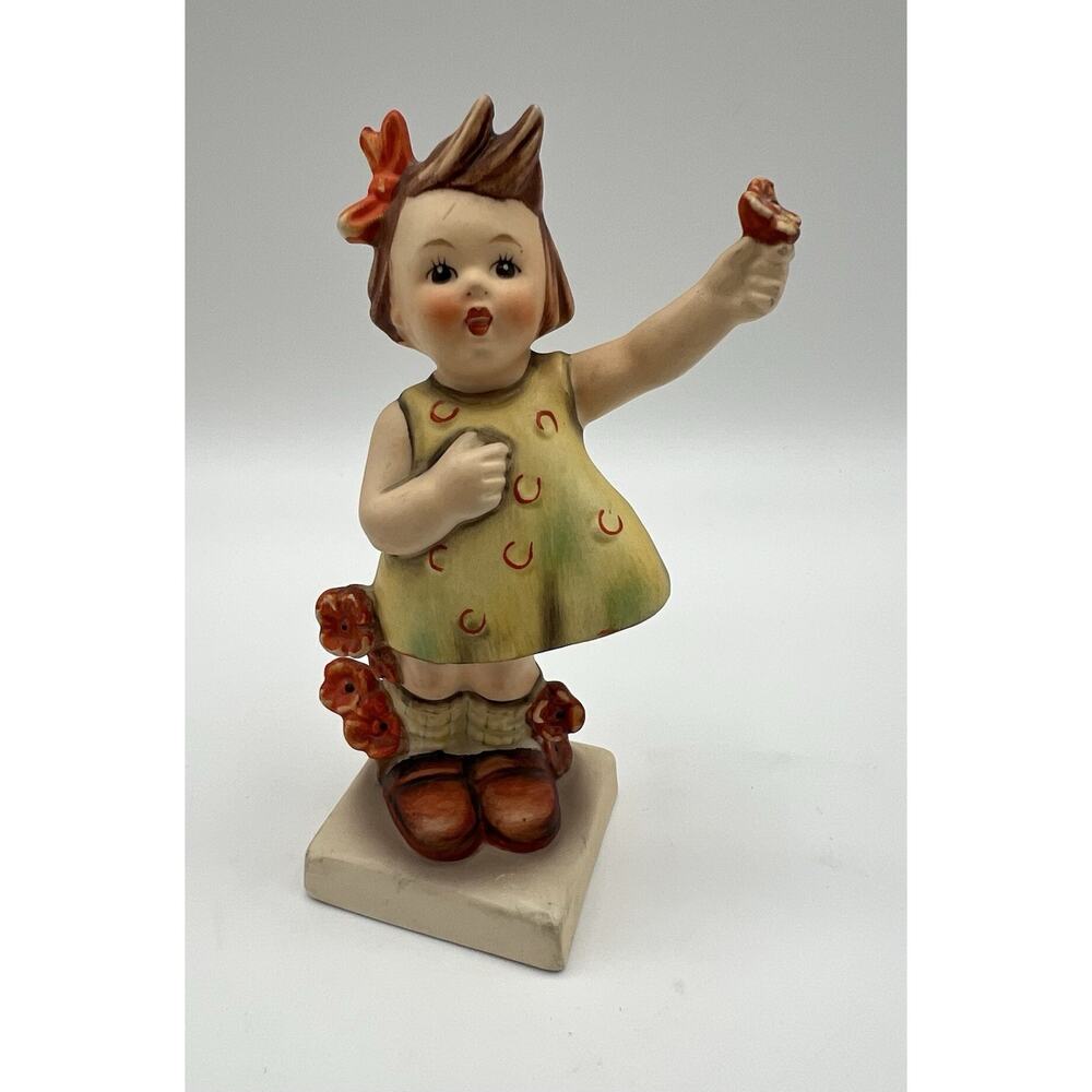 Vintage Goebel Hummel Spring Cheer Figurine #72 Girl w Flowers - TMK3 Germany